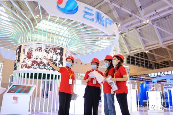 新时代中国网络文明建设成果展已经准备就绪,该展览将全方位展示党的